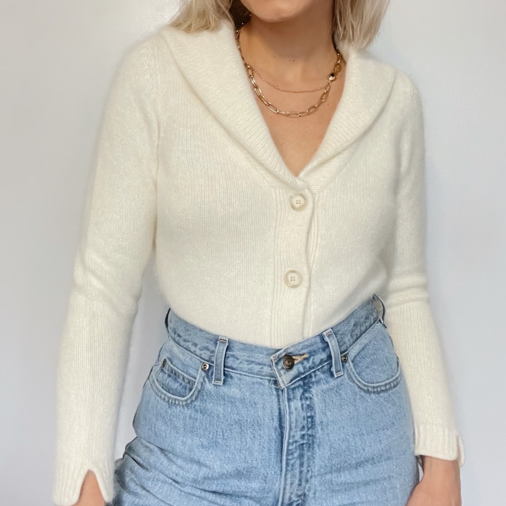 Vintage Cream Women's Cardigan Sweater